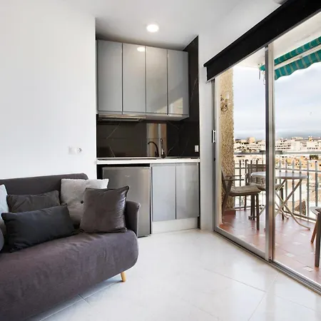 Apartman Calle Manuel Mena 4 *